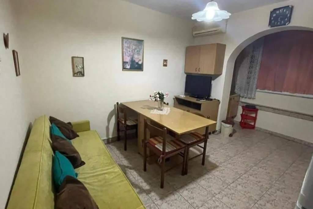 Cozy Flat In The Heart Of Tirana Apartment