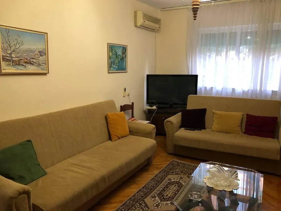 Cozy Flat In The Heart Of Tirana Apartment 0*,  Albania