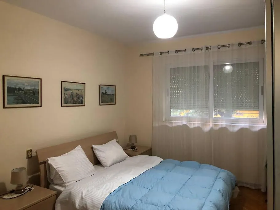 Cozy Flat In The Heart Of Tirana Apartment