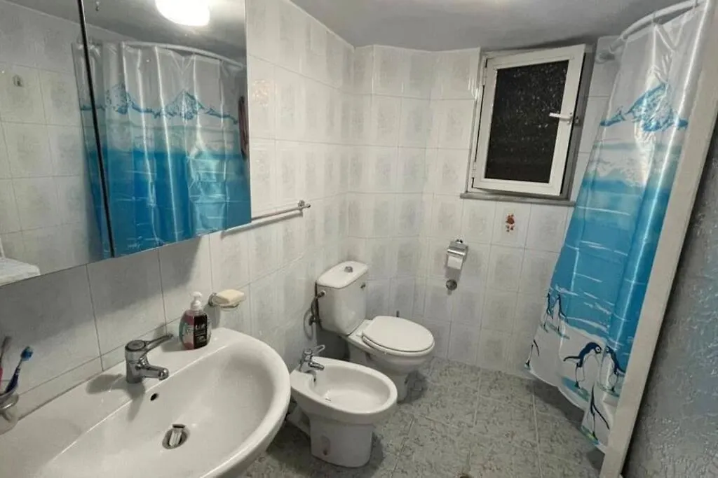 Cozy Flat In The Heart Of Tirana Appartement